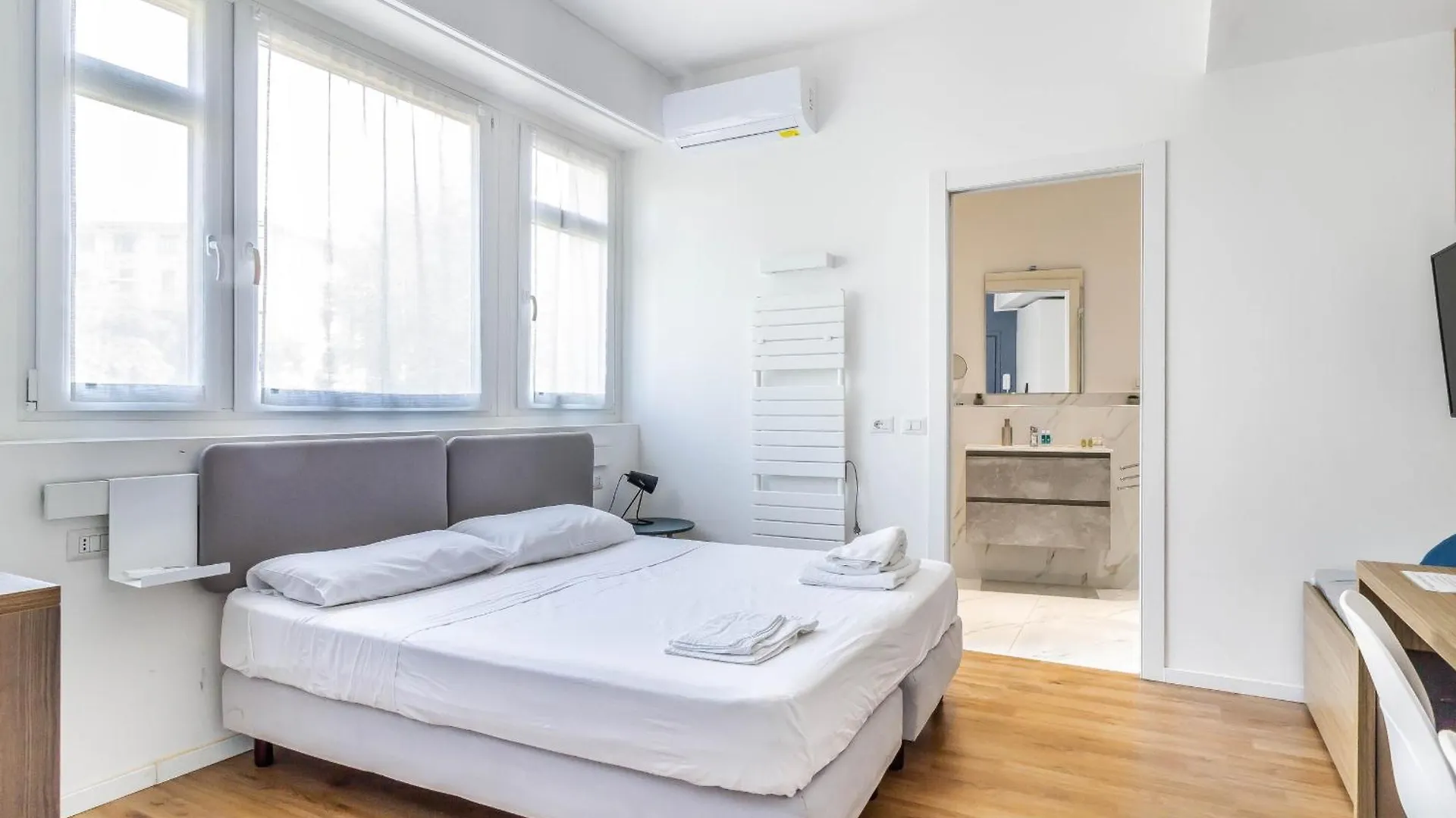 Citta Studi Design Apartments By Rentopolis Italy